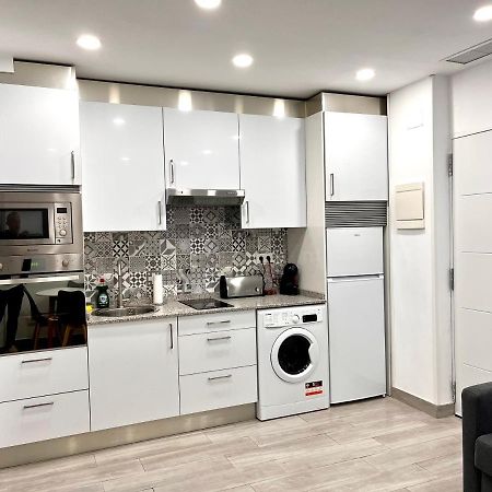 Maximilian Dreams 2 Apartment มาดริด ภายนอก รูปภาพ